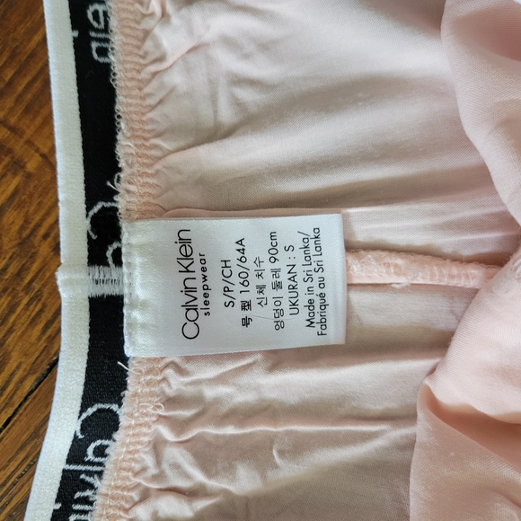 Pink Ribbed Two-Piece Set - Picture 3 of 9